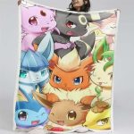 Couverture Toutes les évolutions d'Evoli Pokémon 1003 Plaid Polaire Plaid Canapé